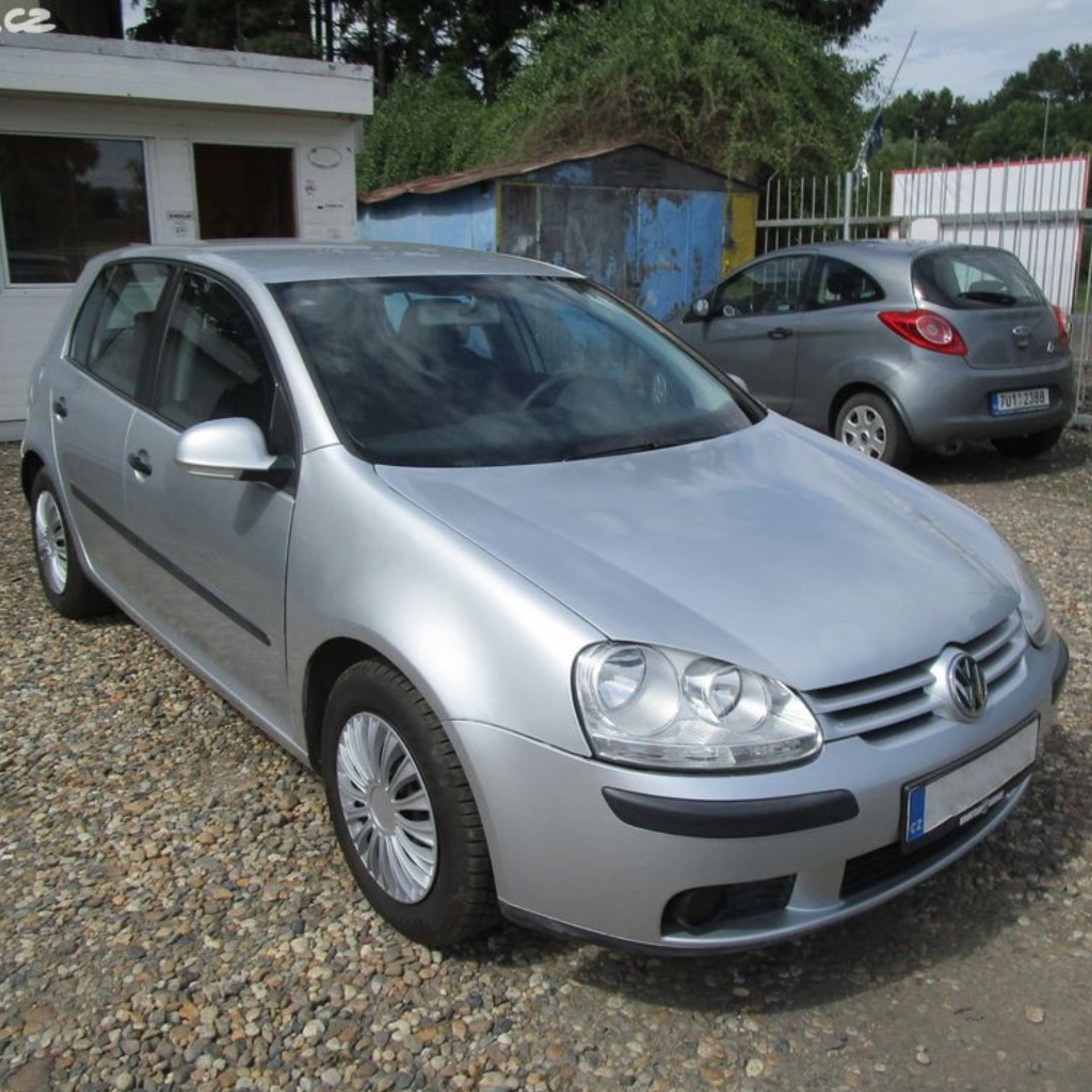Original car photo before AI enhancement